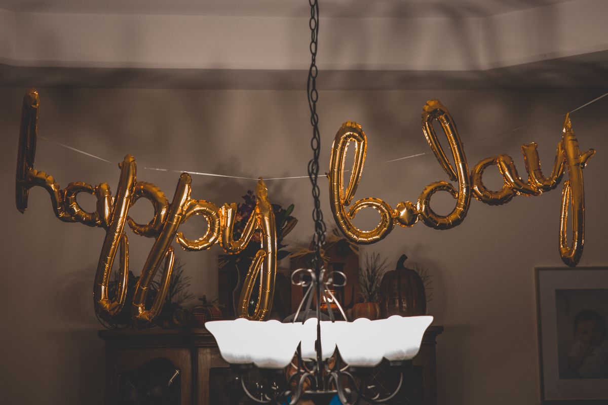 happy birthday balloons
